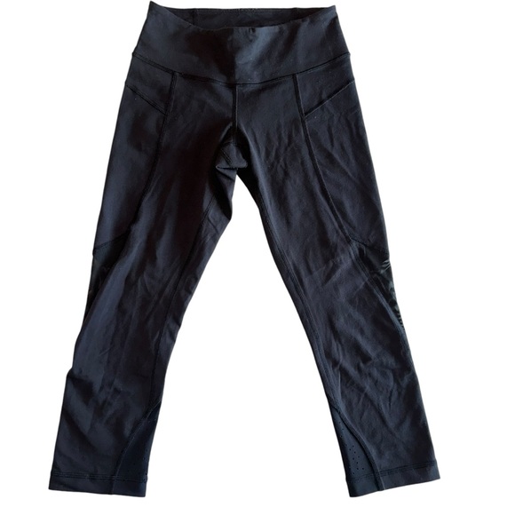 Lululemon Black Perforated Mesh Activewear Leggings size 4 - Picture 7 of 13